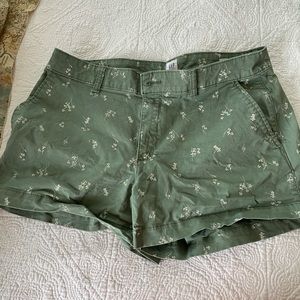 Gap shorts size 12